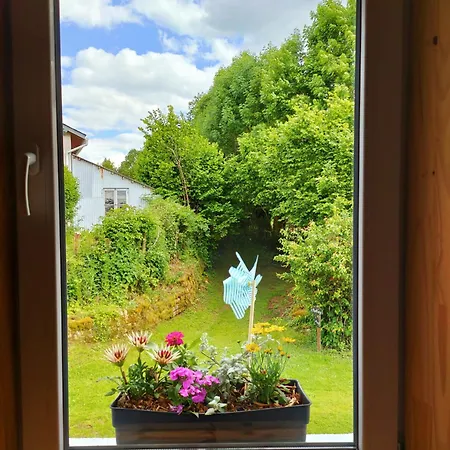 Dom wakacyjny Le Maison Avec Jardin Messeix